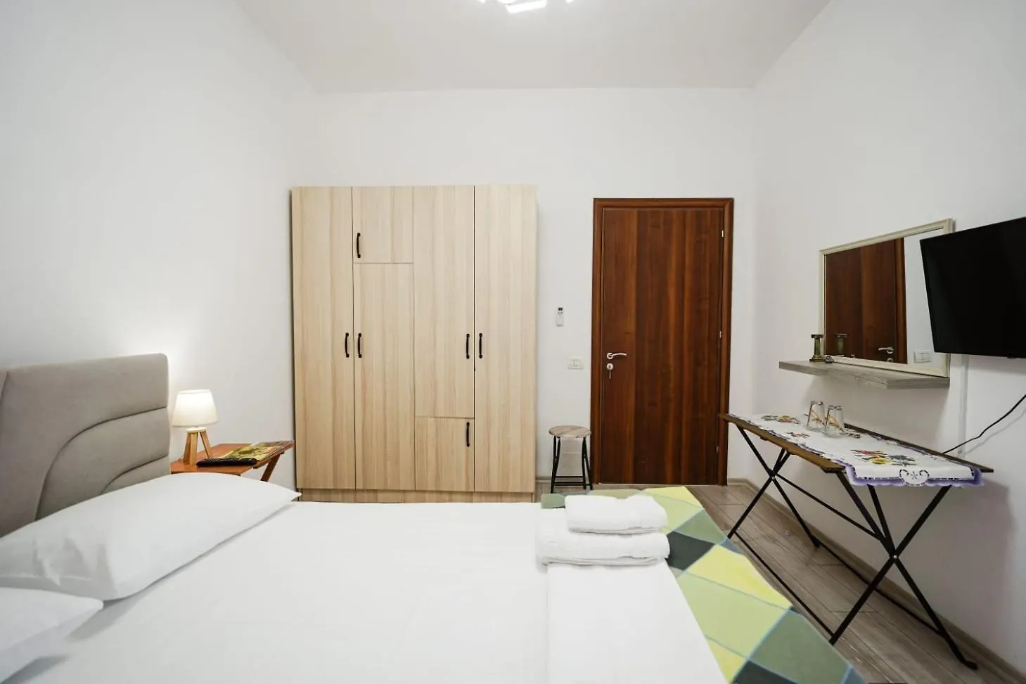 View City Apartments Gjirokaster 0*,  Albania